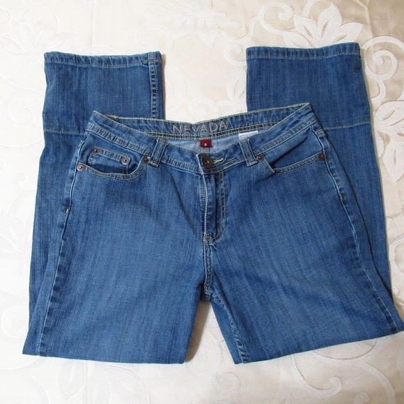 NEVADA size 6 Jean Capris - Picture 10 of 10